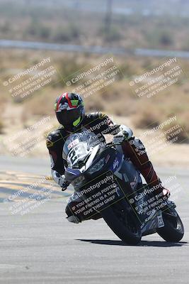 media/Oct-02-2025-Racers Edge (Thu) [[2c91cb6ab3]]/3-B Group/Session 3-Turn 16 (12pm)/